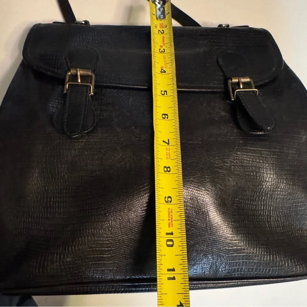 Vintage Black Vegan Black Leather Women’s Buckle Shoulder Bag Purse MINTY